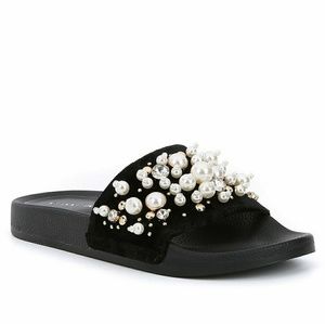 Gianni Bini Quinnie Pearl-Embellished Fabric Slide